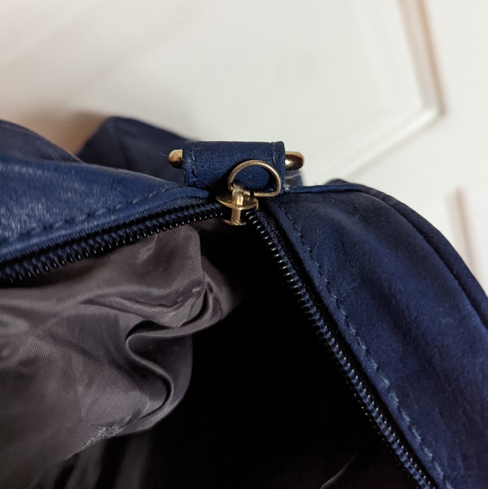 Blue Rampage Purse - Picture 6 of 10